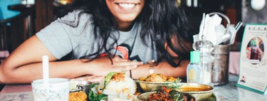 He decidido usar ChatGPT para cambiar mi alimentación. Esto es todo lo que le pregunto para mejorar mi menú semanal