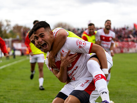 Hombres Futbol