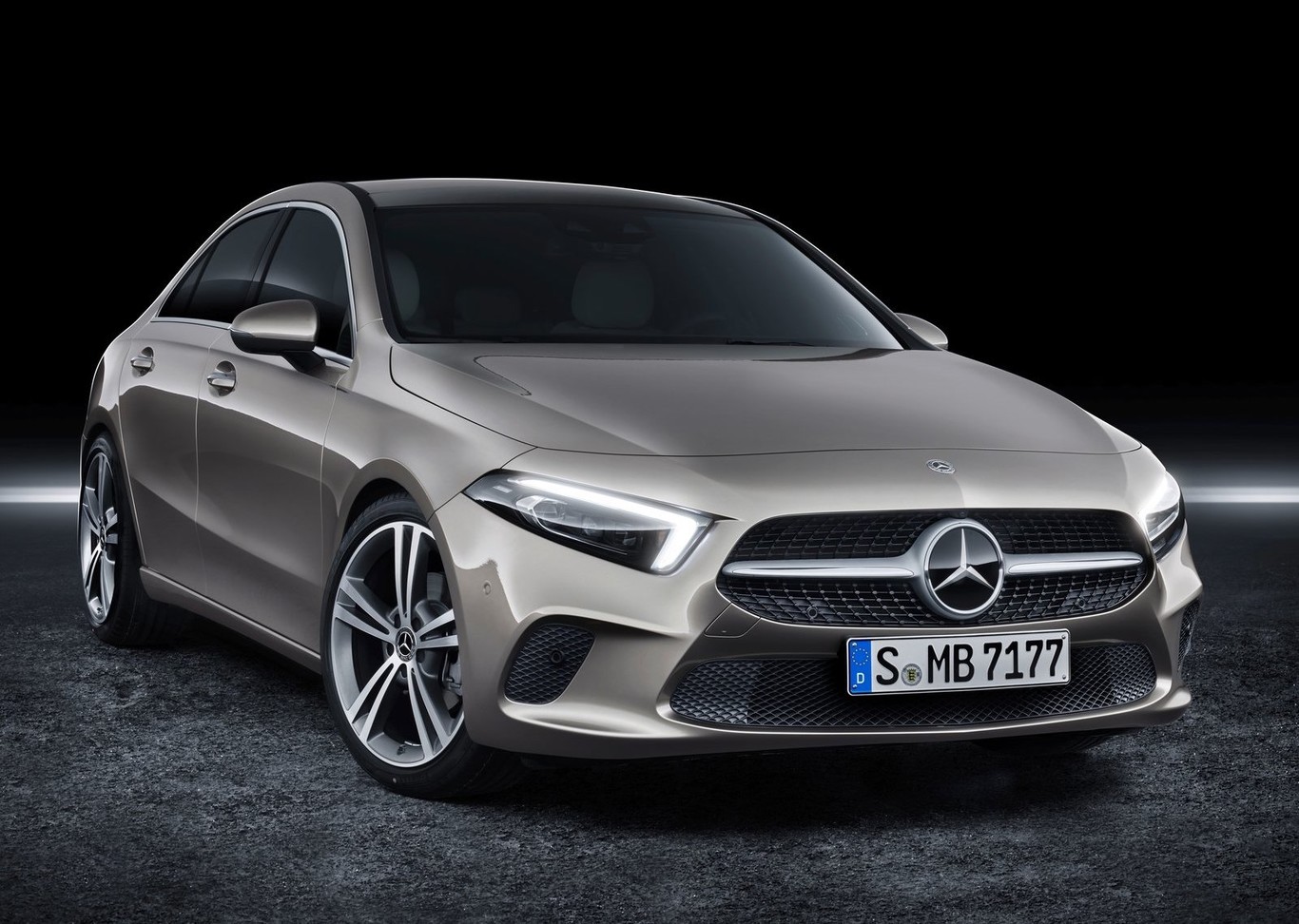 Mercedes-Benz Clase A Sedán: Precios, versiones y equipamiento en México