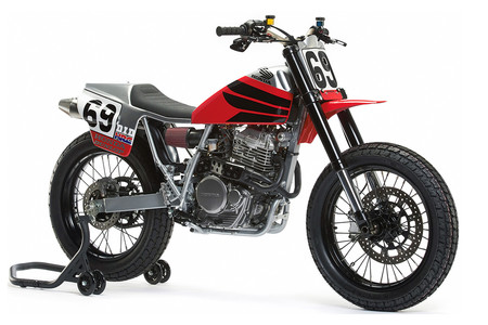 Esta Honda XR650L es un homenaje sublime y benéfico a Nicky Hayden, y podría ser tuya por 5 dólares