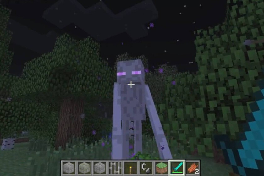 En 2011 se avistó una criatura en Minecraft que no podía existir. Un jugador se obsesionó tanto que creó un servidor dedicado a romper el juego para encontrarlo