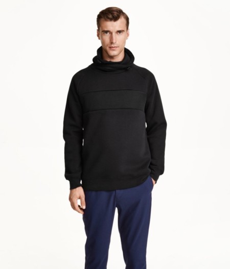 Cuellos arquitectónicos en la colección otoñal de H&M