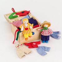 Birte y Ben: muñecos de madera con ropa