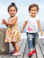 Moda Verano 2014 para bebés y niños: vestir a los niños con muy poco dinero