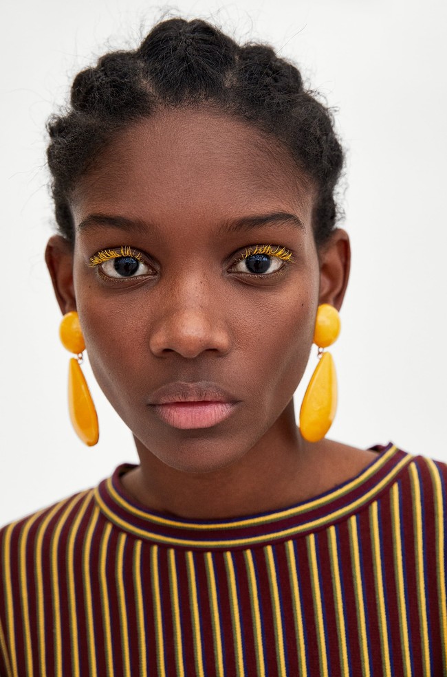 Zara Pendientes Amarillos