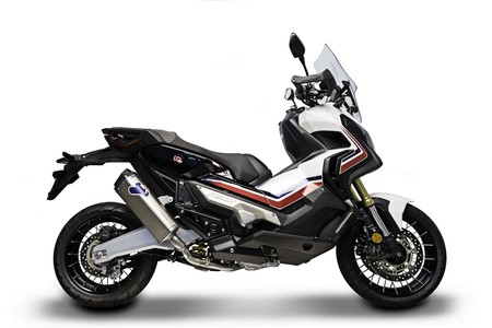 No es barato, pero el escape Termignoni H142 le saca más potencia y rebaja el peso a la Honda X-ADV