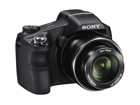 Sony renueva su gama de compactas HX, las delgadas TX y las WX