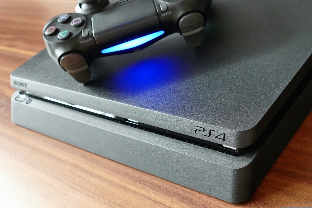 PlayStation 4 sigue estando en forma: Esta es la más barata que encontrarás hoy . Noticias en tiempo real