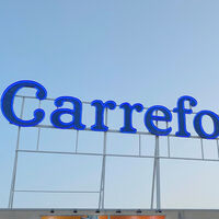 Carrefour tiene a mitad de precio este radiador eléctrico que incluso podrás encender si no estás en casa