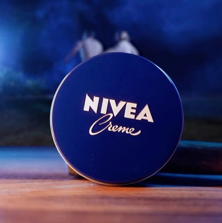 La Ocu Y Los Dermatologos Coinciden Tras Dos Semanas De Uso La Nivea De Lata Azul Ha Demostrado Su Capacidad De Hidratacion Que Consideramos De 4 Estrellas