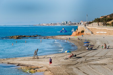 Viajes Escapadas Turismo Espana Alicante Pueblo Marinero Terelu Campos Famosos Destino Vacaciones Playa Levante