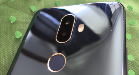 Doble Camara Lector Huellas Alcatel 3v