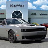 A este Dodge Challenger Widebody Convertible nunca lo veremos llegar, pero se da el lujo de existir