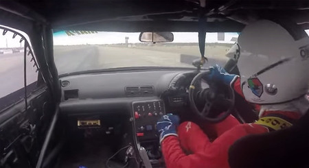 Peleando con un Nissan Skyline GT-R R32 de 1.000 CV en el cuarto de milla