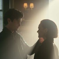 "La mandé al garete". El protagonista de 'You' ha roto su propia norma de "cero escenas de sexo" en la serie de Netflix 
