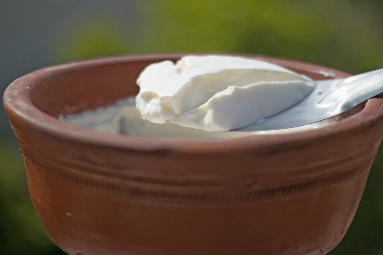 Cuajada casera tradicional, receta de cocina fácil, sencilla y deliciosa