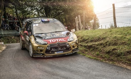 Rallye de Alsacia 2013: Sébastien Loeb vuelca y se queda sin fiesta