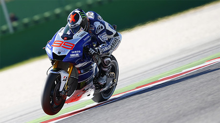 Motorpasión a dos ruedas: la nueva Ducati 899 Panigale y la victoria de Jorge Lorenzo en Misano