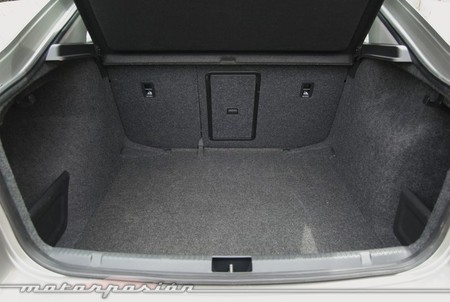 SEAT Toledo maletero