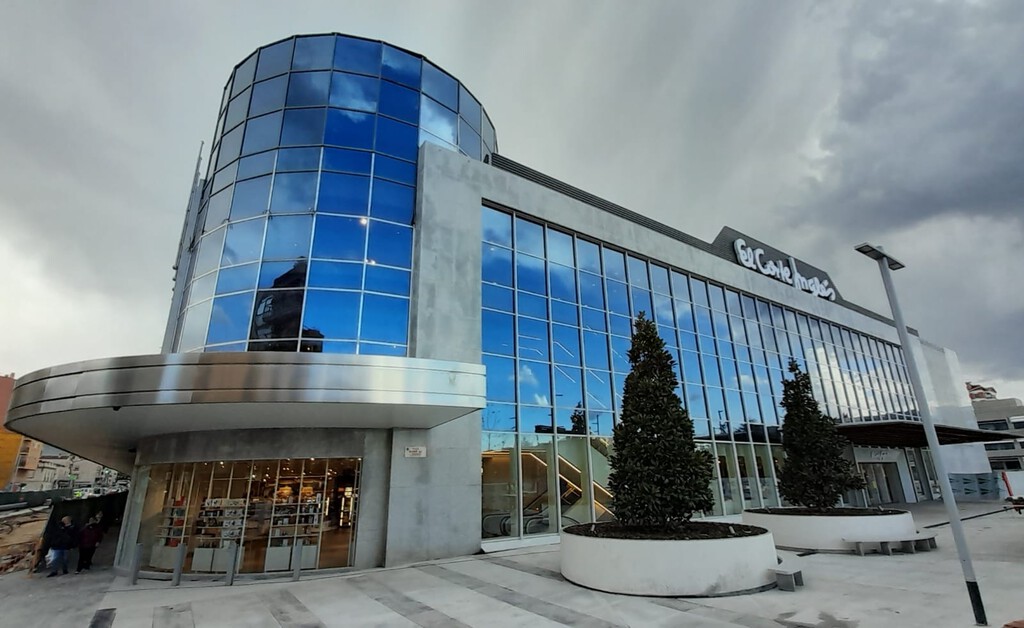 Ahora puedes calentar tu casa con rapidez con esta estufa de pellet de El Corte Inglés: es potente y tiene un descuento de más de 100 euros