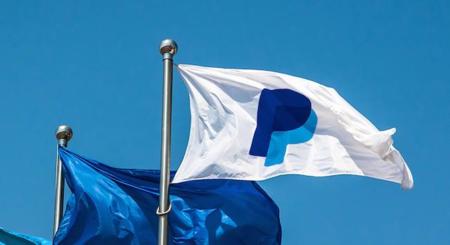La competencia se posiciona frente a Apple Pay, Ebay y PayPal se separan para ser más competitivas