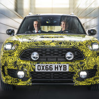 MINI tiene casi listo su Countryman híbrido enchufable