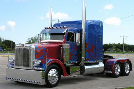 Réplica de Optimus Prime a la venta en eBay