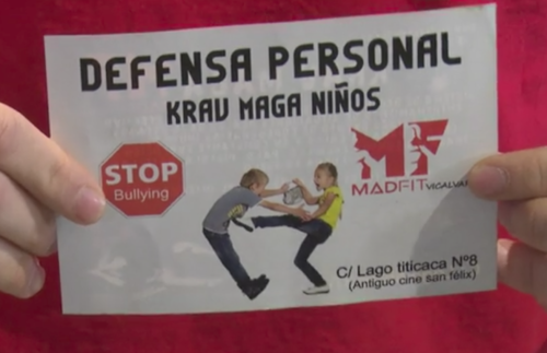 La violencia no es la solución: un gimnasio ofrecía clases de defensa personal contra el acoso escolar