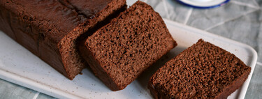 Bizcocho de chocolate keto: receta de postre saludable sin gluten ni azúcar añadido