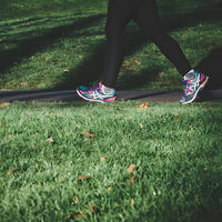 Caminar 10,000 pasos no es "hacer ejercicio" como todos dicen: debes aplicar la regla x3 para ver resultados