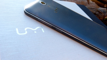 Se aproxima el Umi Max, un gigante de 6 pulgadas de pantalla
