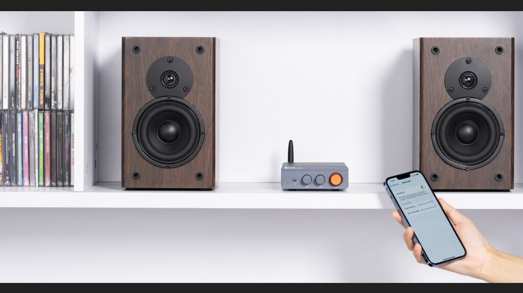 Dale una nueva vida a los viejos altavoces de la minicadena con este amplificador compacto, bonito y barato 