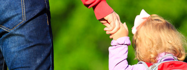 Hiperpaternidad: cuando creemos que estar siempre encima de los hijos es por su bien 