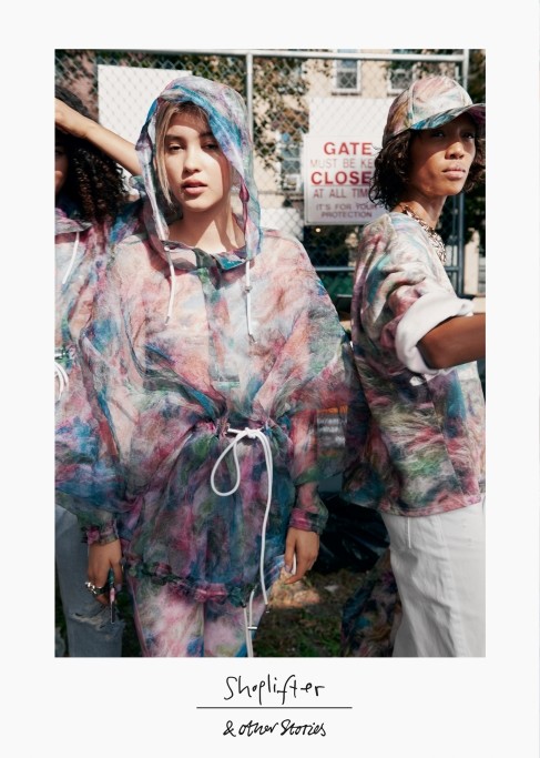 Foto de &Other Stories x Shoplifter (5/19)