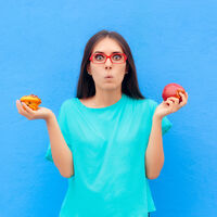 Cinco alimentos que te están impidiendo perder peso después de los 40 años 