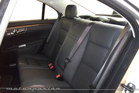 Mercedes-Benz S 400 BlueHYBRID