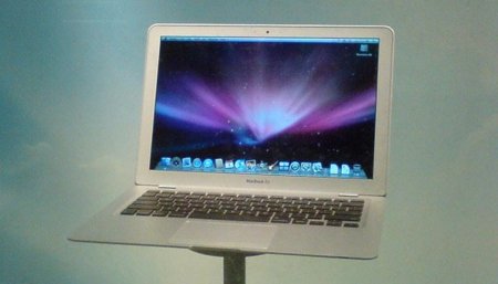 El MacBook Air de 11,6 pulgadas y el nuevo iPad podrían estar ya listos