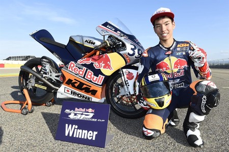 El campeón de la Rookies Cup 2017 ocupa la plaza de Juanfran Guevara en Moto3