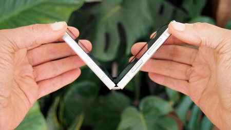 Samsung Galaxy Z Flip3