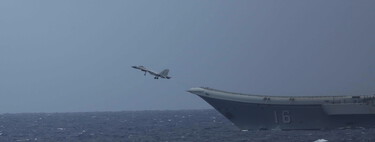 China acaba de cruzar una línea roja en Taiwán. Ya no son drones, son sus cazas disparando "pegados" a los F-16 taiwaneses