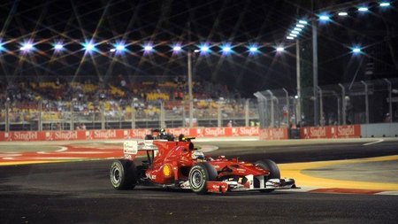 GP de Singapur de Fórmula 1: Fernando Alonso consiguió la pole y dependerá de sí mismo mañana