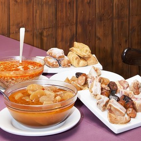 Este pueblo asturiano celebra en San Antón "la fiesta gastronómica por excelencia"