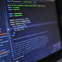 Millones de usuarios y contraseñas de Apple, Google, Facebook, Instagram y Roblox estaban expuestas, sin protección alguna, en Internet