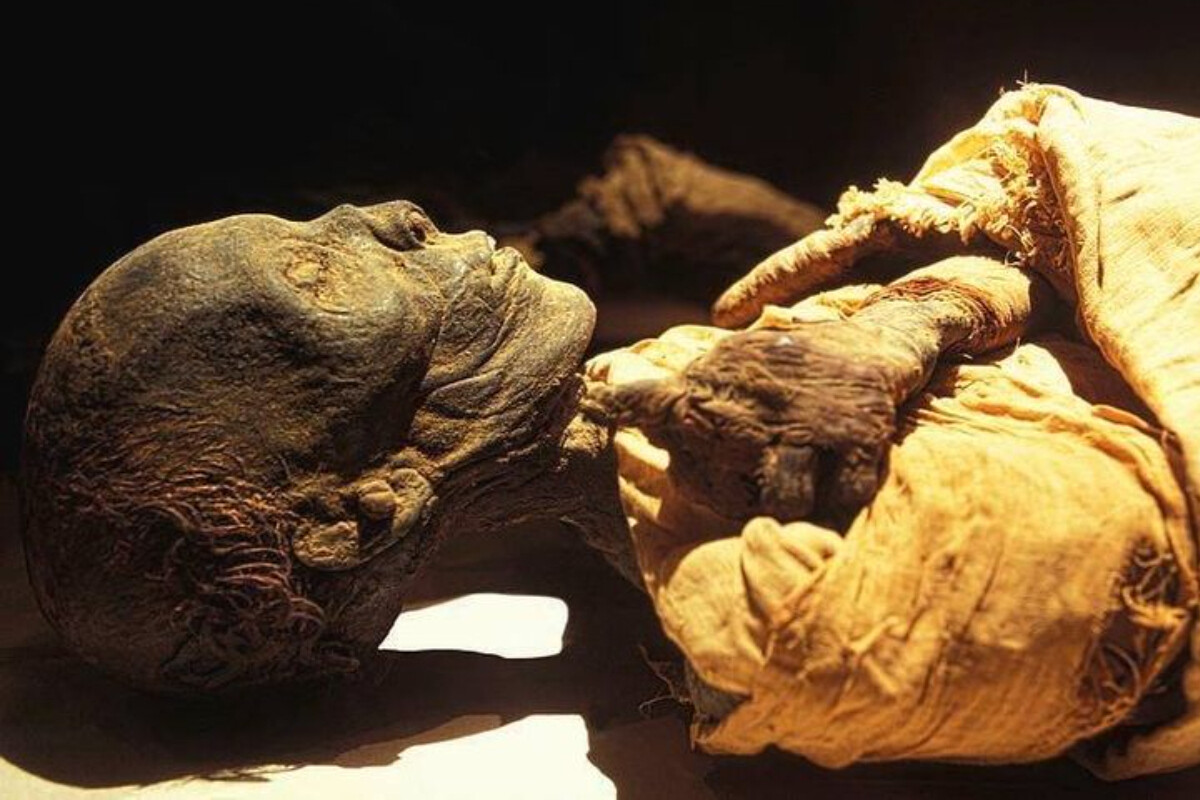 El mayor hallazgo de la arqueología egipcia en 100 años: descubren la  primera tumba de un faraón desde la de Tutankamon