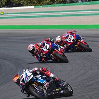 El mundial de Superbikes prepara unas "súper concesiones" para rescatar a Honda y BMW y frenar a la Ducati 