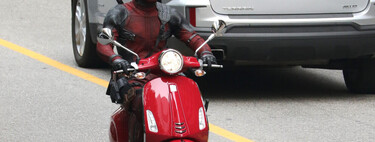 Deadpool es un frikazo de las motos. Dice que le "salvaron la vida" y su garaje es otro rollo con una Ducati muy especial (y cara)