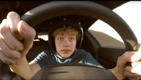 3 conductores noveles al volante de un Lamborghini de 700 caballos sirven para promocionar Forza Horizon 3