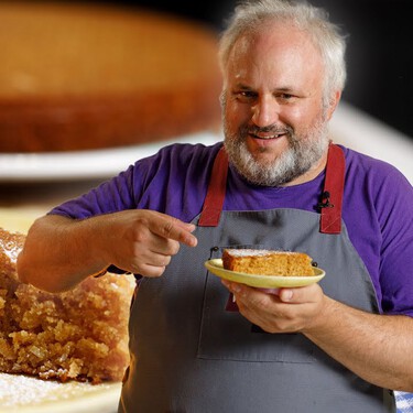 Hoy en La cocina de DAP preparamos una increíble tarta de miel, tan fácil como deliciosa 