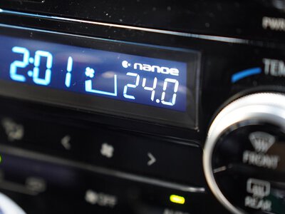 Cuánto consume el climatizador del coche y qué alternativas tenemos para refrescar el interior 