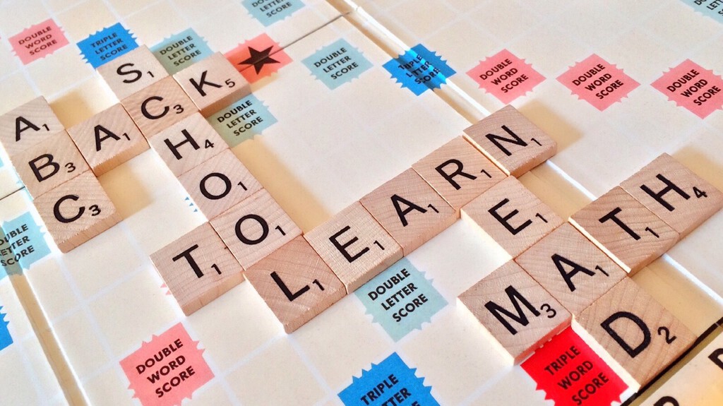 A alguien se le ha ocurrido fusionar el Scrabble con el Monopoly y el resultado es tan inusual como prometedor A alguien se le ha ocurrido fusionar el Scrabble con el Monopoly y el resultado es tan inusual como prometedor